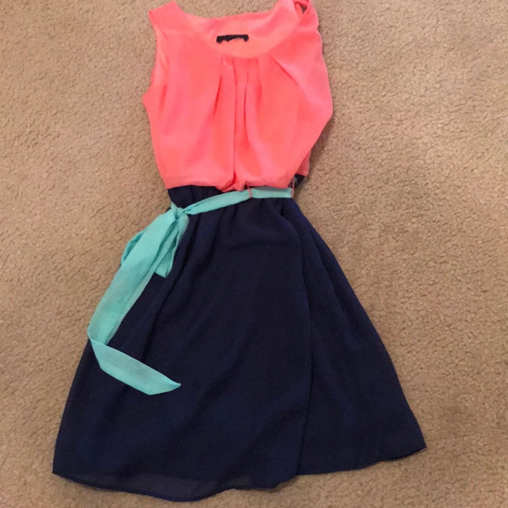 Color blocked children’s dress!